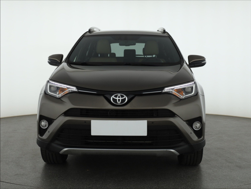 Toyota RAV 4, 2016