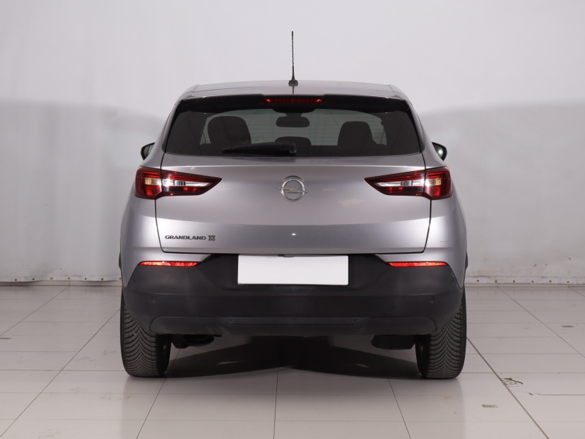 Opel Grandland, 2021