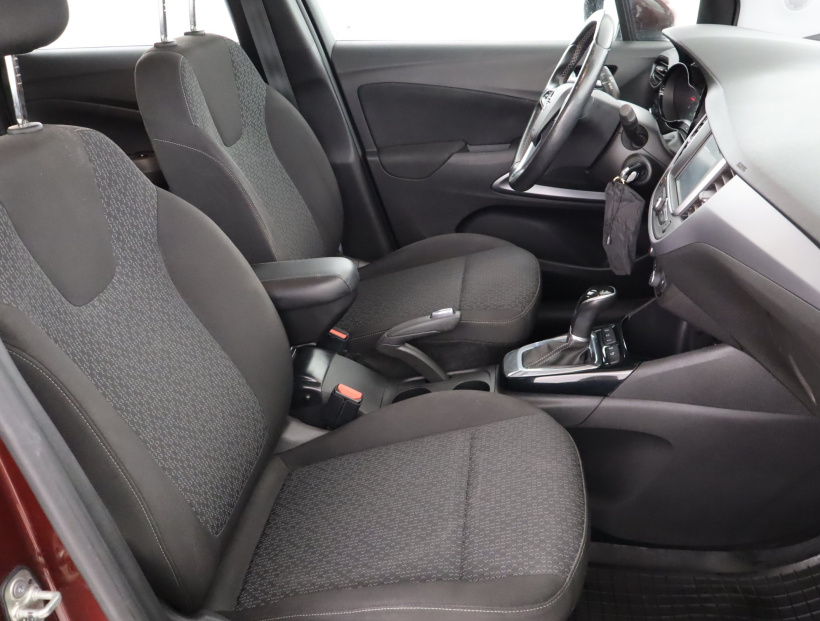 Opel Crossland, 2019