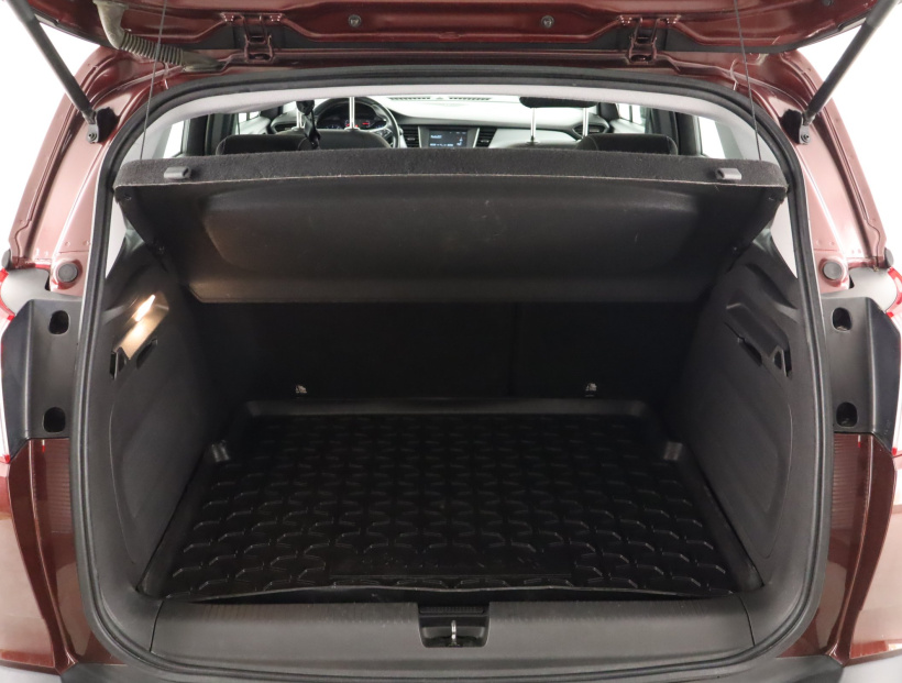 Opel Crossland, 2019