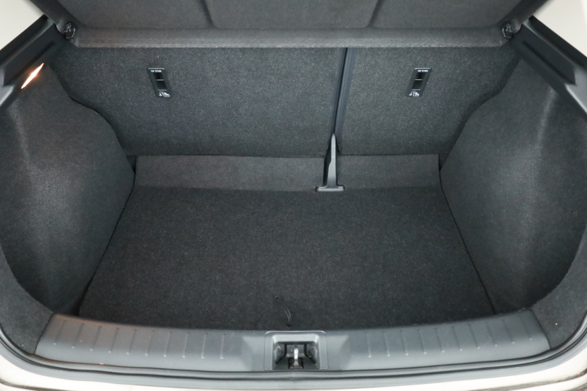 Nissan Pulsar, 2014