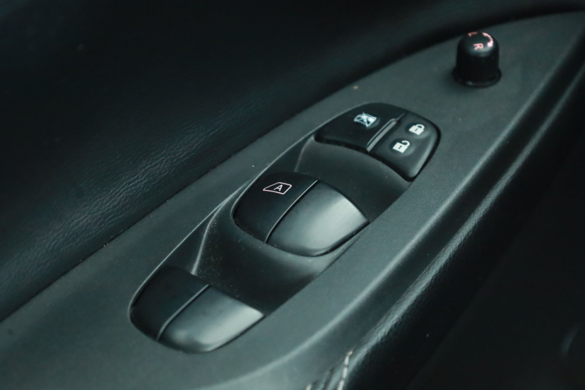 Nissan Pulsar, 2014