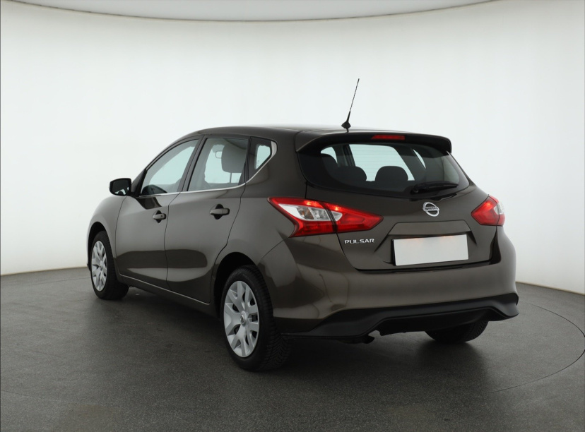 Nissan Pulsar, 2014
