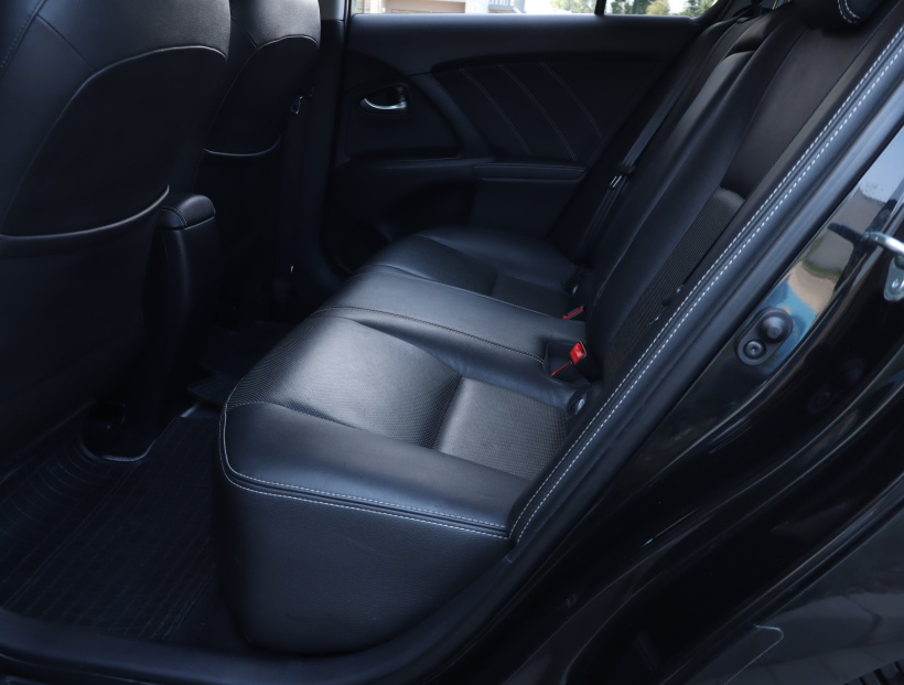 Toyota Avensis, 2016