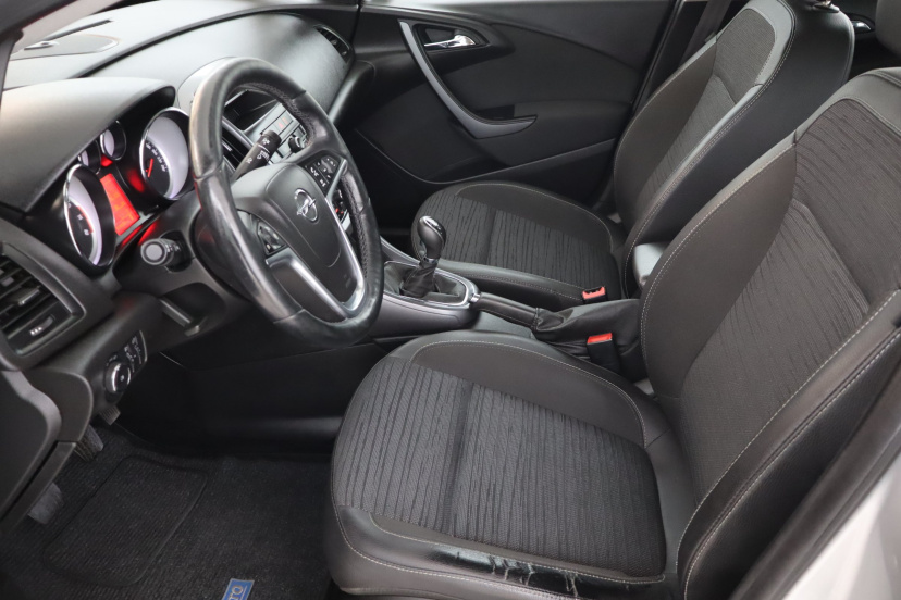 Opel Astra, 2018