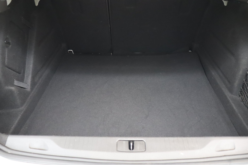 Opel Astra, 2018