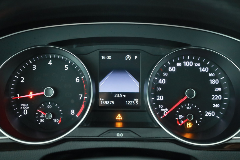Volkswagen Passat, 2022