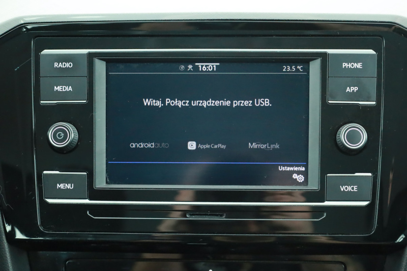 Volkswagen Passat, 2022