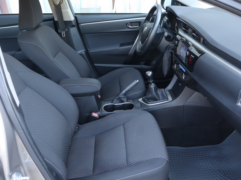 Toyota Corolla, 2014