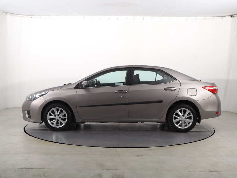Toyota Corolla, 2014