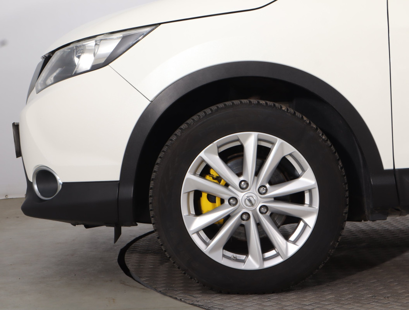 Nissan Qashqai, 2015