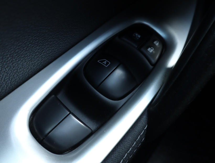 Nissan Qashqai, 2015