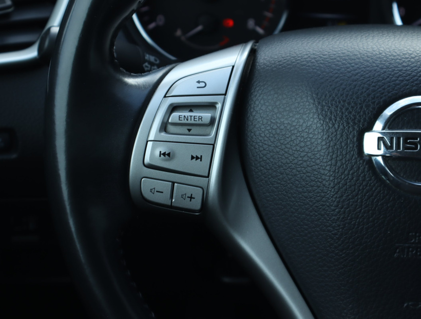 Nissan Qashqai, 2015