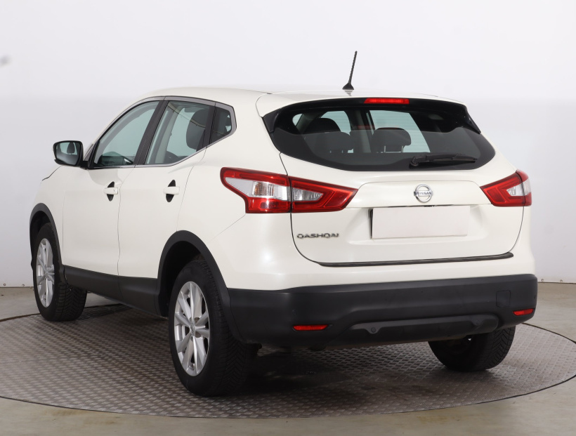 Nissan Qashqai, 2015