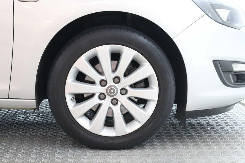 Opel Astra, 2015