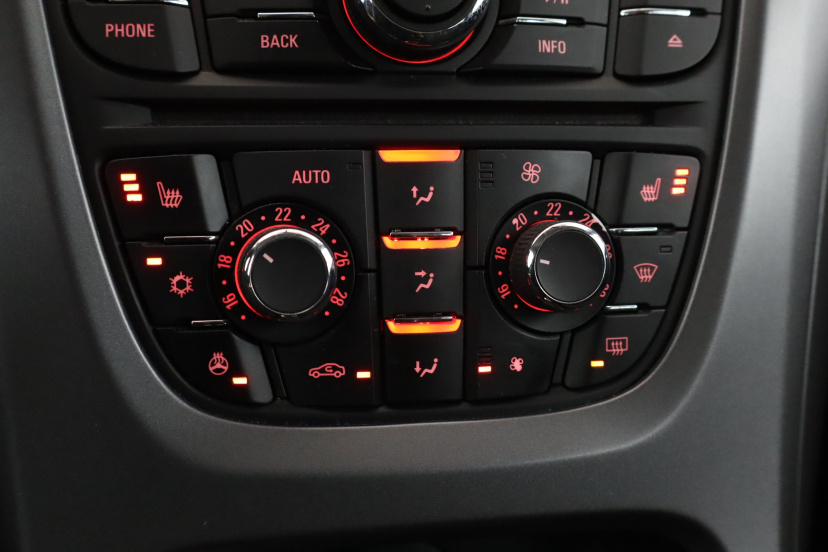 Opel Astra, 2015