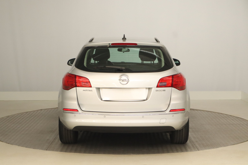 Opel Astra, 2015