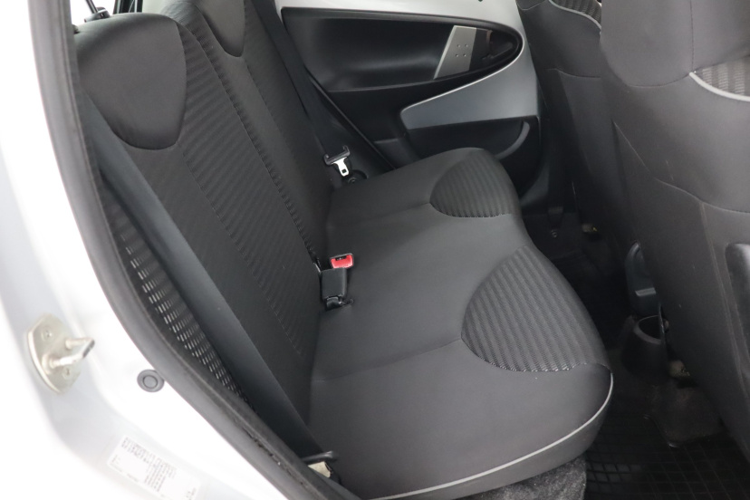 Peugeot 107, 2012