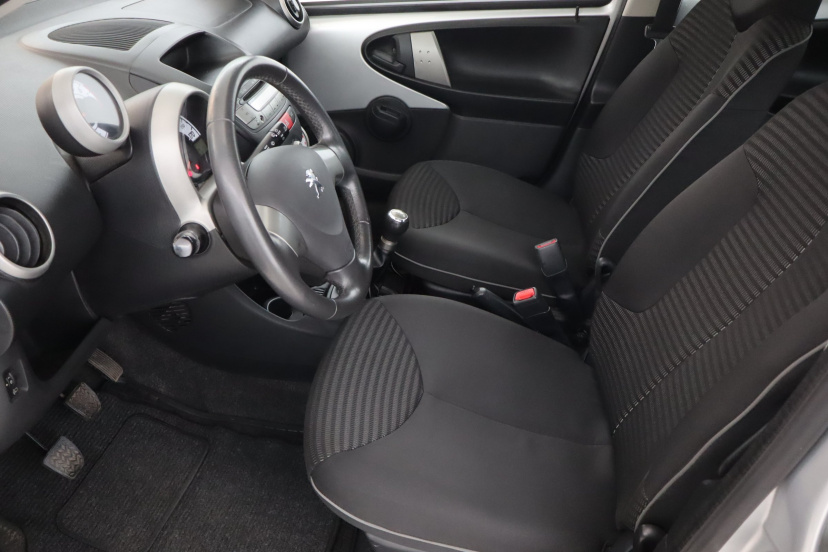 Peugeot 107, 2012