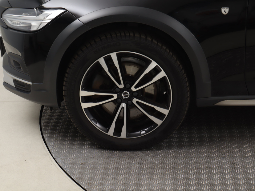 Volvo V90 Cross Country, 2021