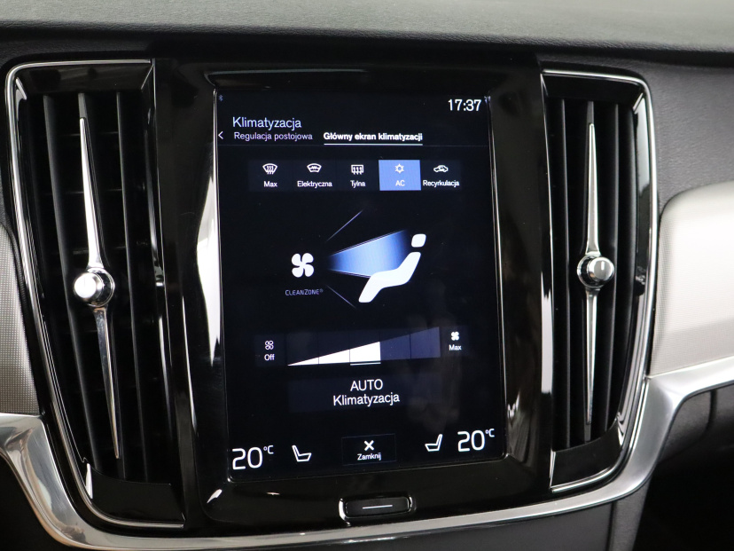 Volvo V90 Cross Country, 2021