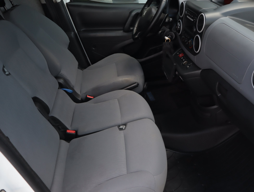 Peugeot Partner, 2015