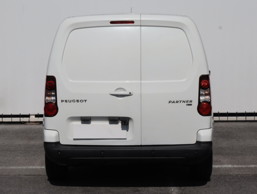 Peugeot Partner, 2015