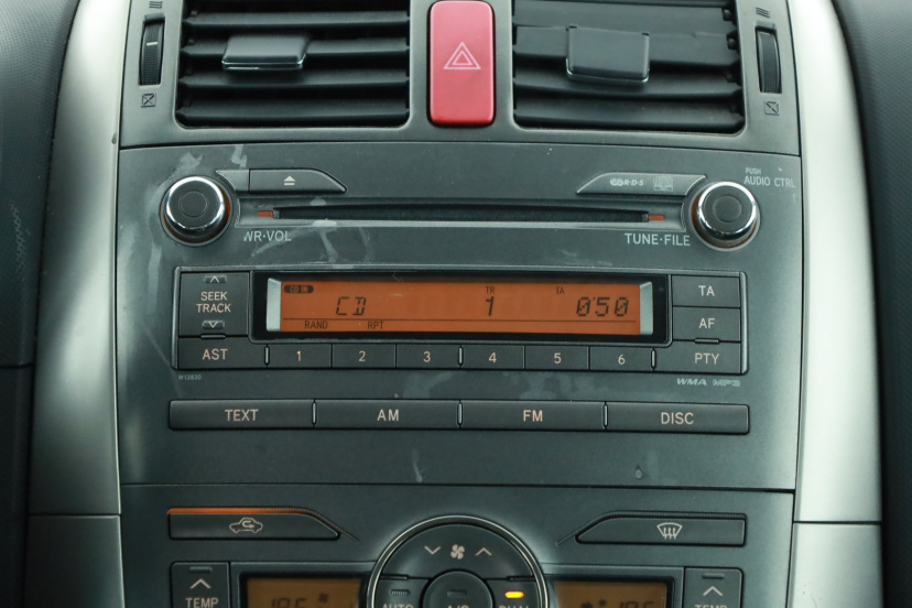 Toyota Auris, 2009
