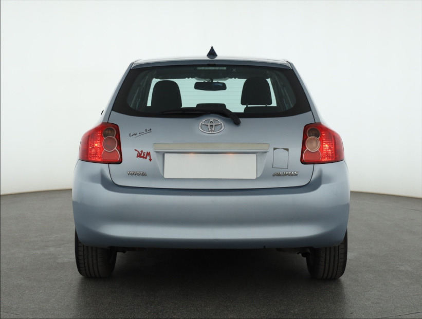 Toyota Auris, 2009
