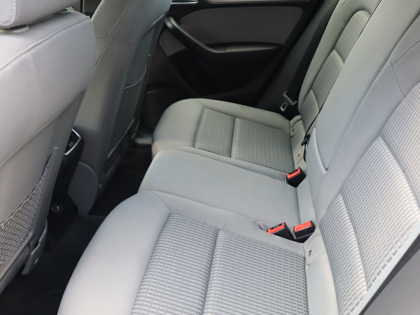 Audi Q3, 2015