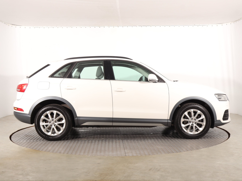 Audi Q3, 2015