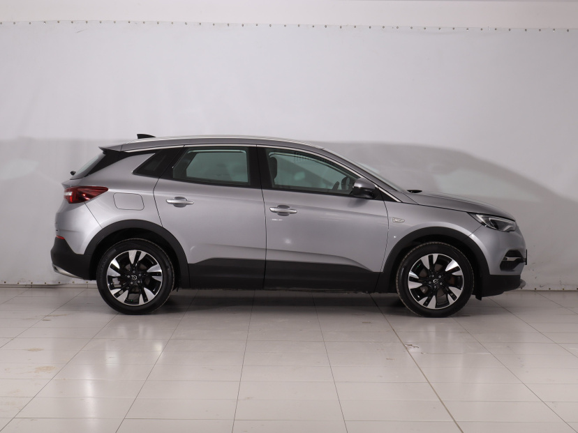 Opel Grandland, 2020