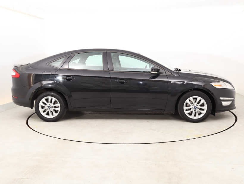 Ford Mondeo, 2013