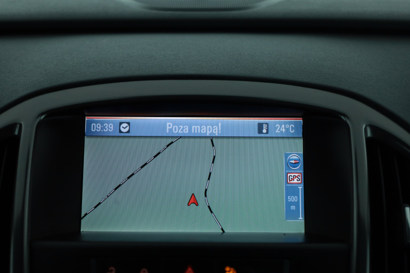 Opel Astra, 2011