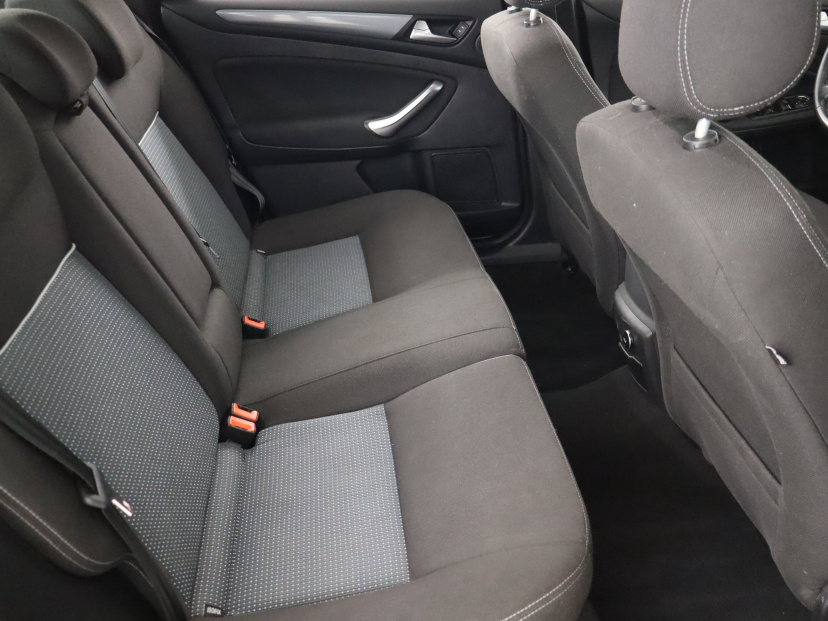Ford Mondeo, 2012