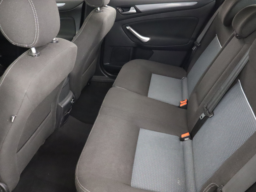 Ford Mondeo, 2012