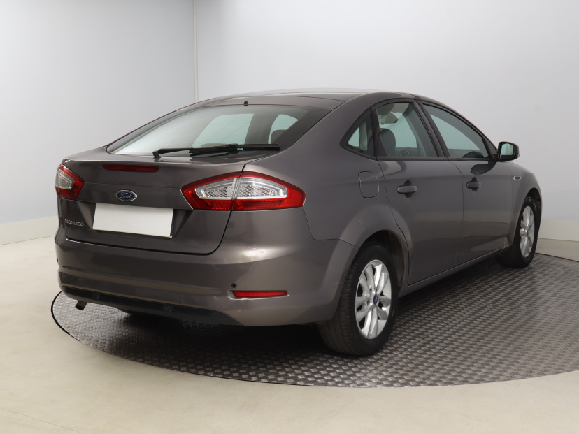 Ford Mondeo, 2012
