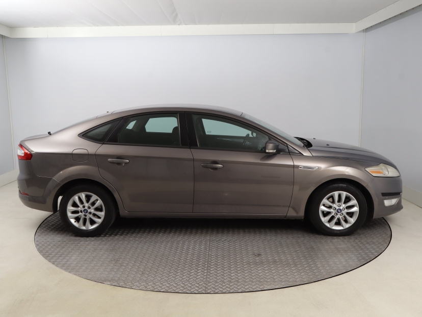 Ford Mondeo, 2012