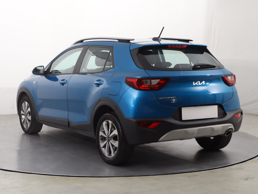 Kia Stonic, 2021