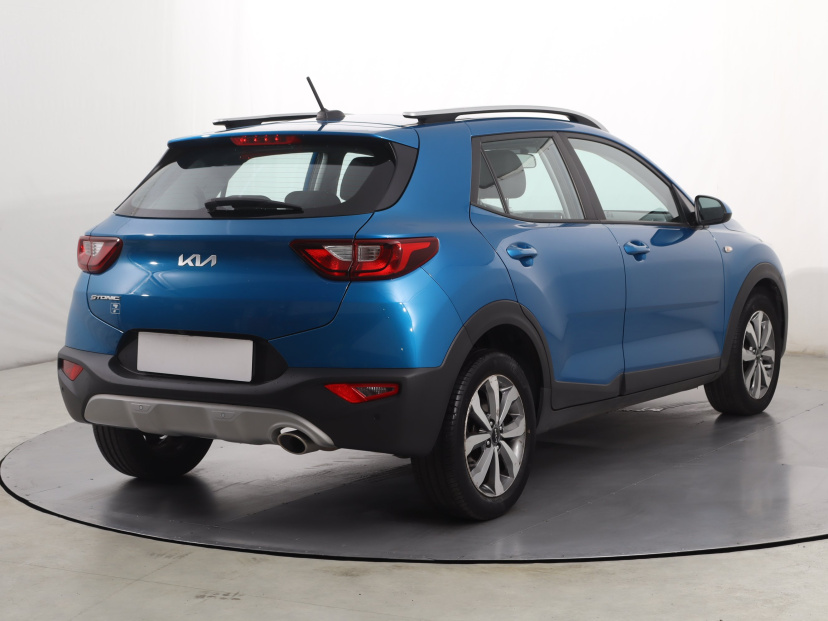 Kia Stonic, 2021