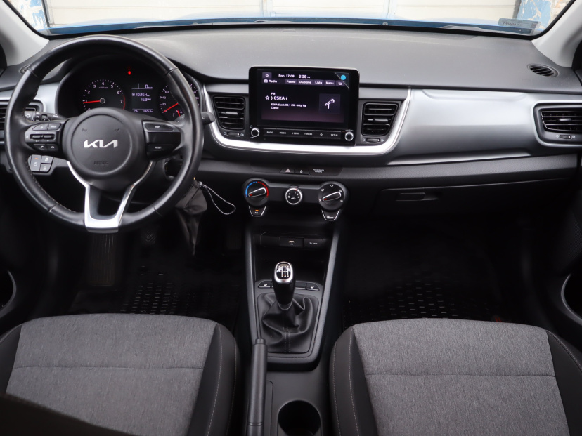 Kia Stonic, 2021
