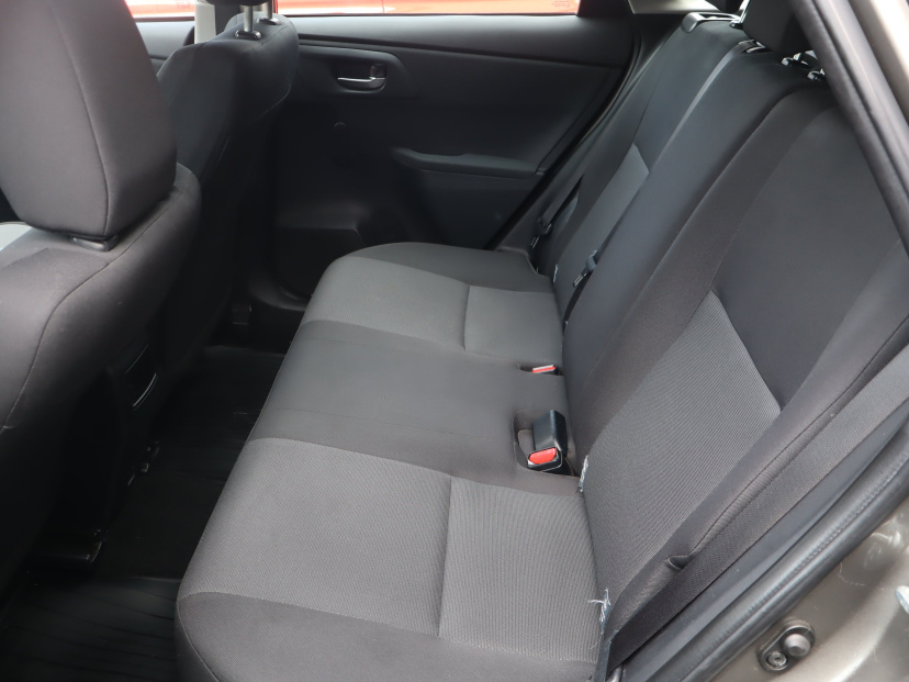 Toyota Auris, 2016