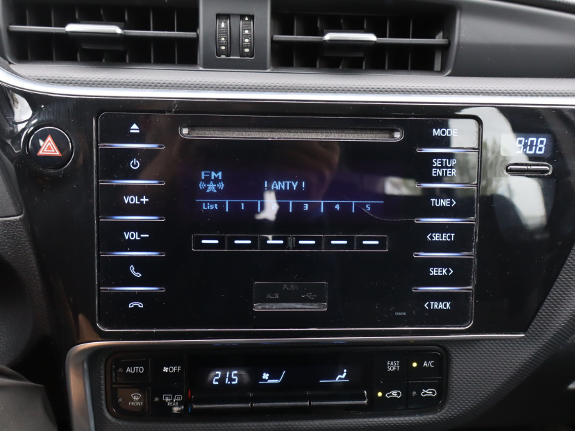 Toyota Auris, 2016