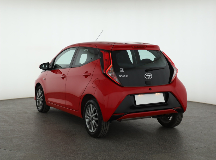 Toyota Aygo, 2021