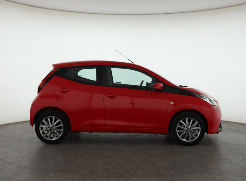 Toyota Aygo, 2021