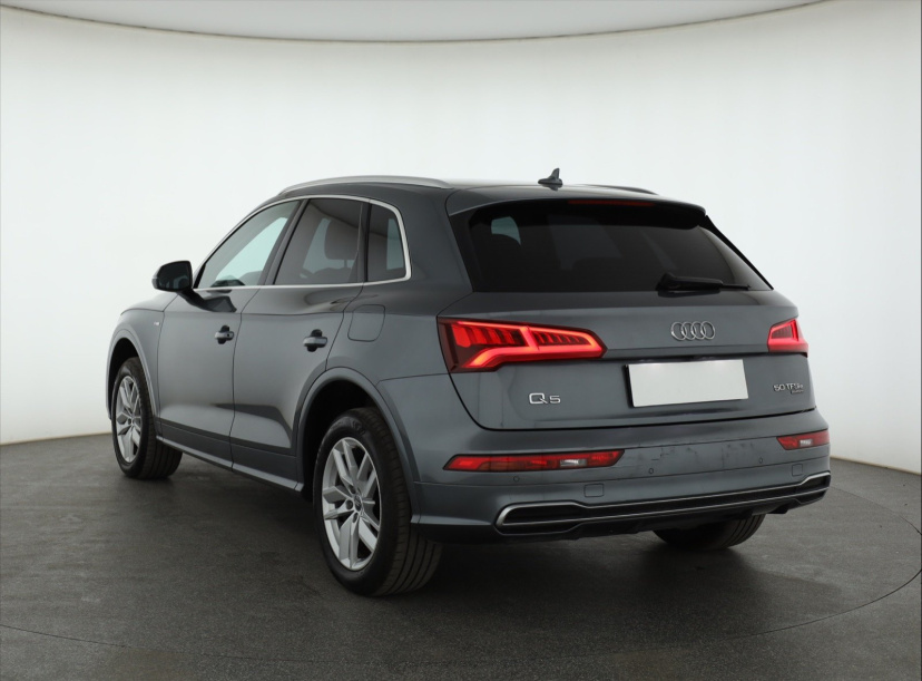 Audi Q5, 2020