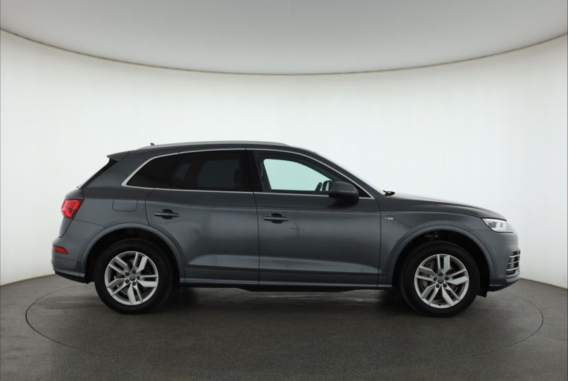 Audi Q5, 2020