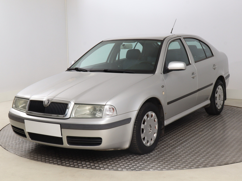 Škoda Octavia, 2002