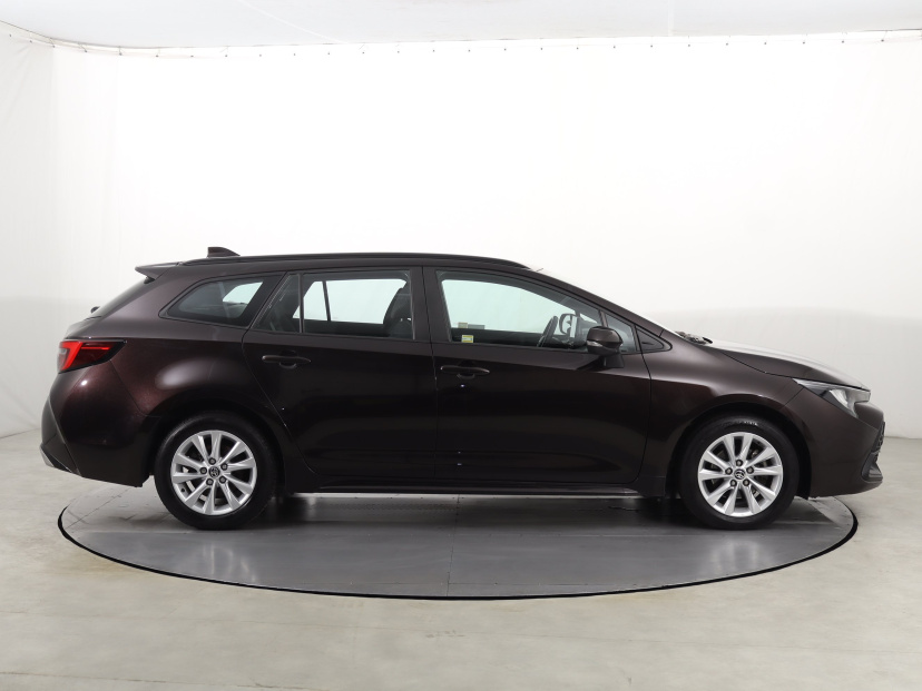 Toyota Corolla, 2023