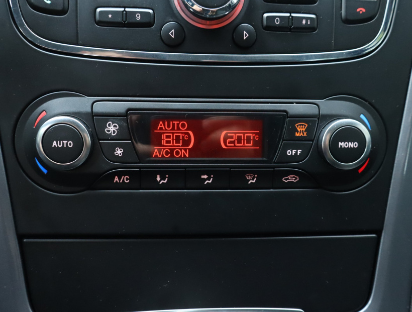 Ford Mondeo, 2013